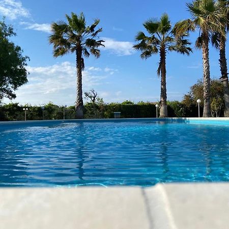 Villa Rosella Appartamento 2 - Con Piscina - 150 M Dal Mare Casa Margherita Luaran gambar