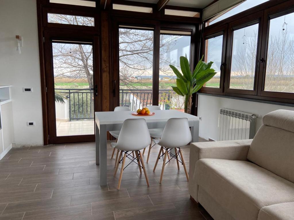 Villa Rosella Appartamento 2 - Con Piscina - 150 M Dal Mare Casa Margherita Luaran gambar