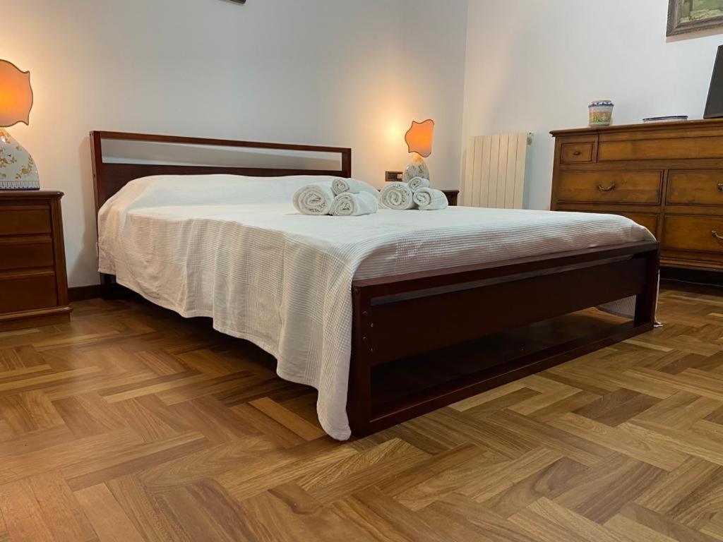 Villa Rosella Appartamento 2 - Con Piscina - 150 M Dal Mare Casa Margherita Luaran gambar